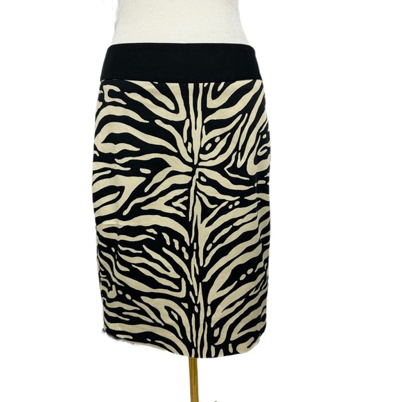 THE LIMITED Zebra Print Sleek Pencil Skirt Womens Sz 6 Beige Black High Rise - Picture 3 of 11